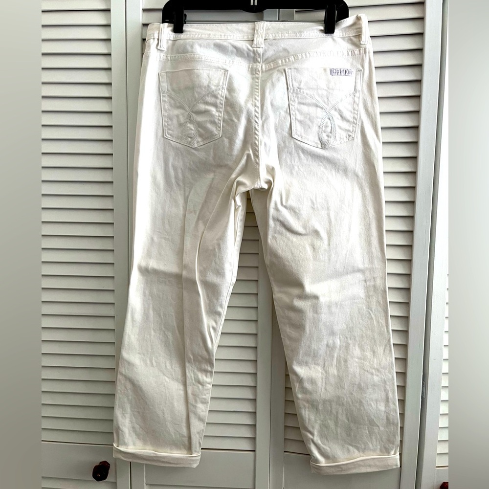 Calvin Klein White Cropped Jeans Size 12